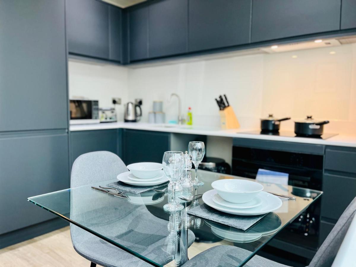 Stylish Studio Apartment Near To Old Trafford Stadium Manchester Dış mekan fotoğraf