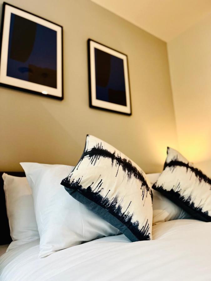 Stylish Studio Apartment Near To Old Trafford Stadium Manchester Dış mekan fotoğraf
